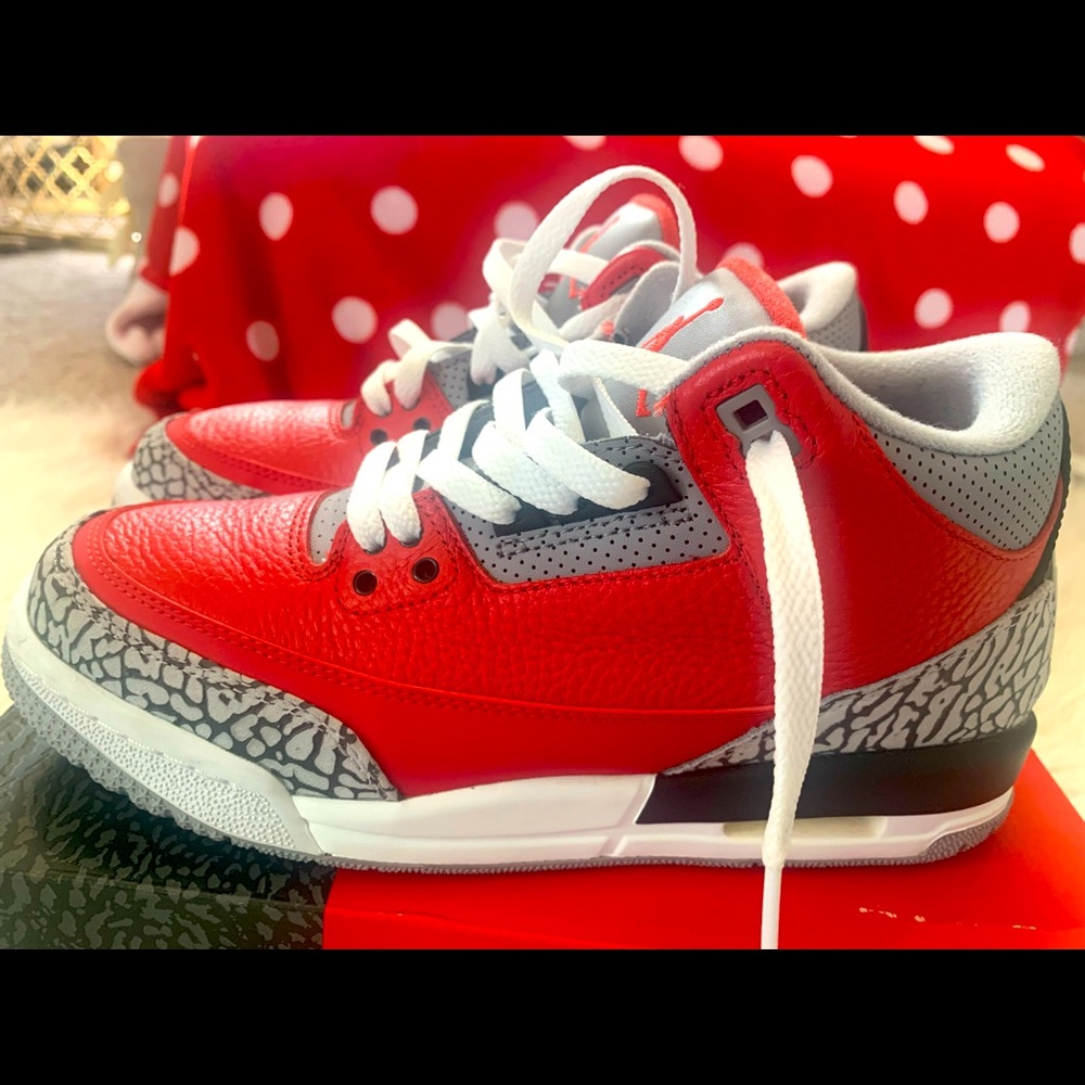 Air Jordan 3 Retro Red Cement - 7Y